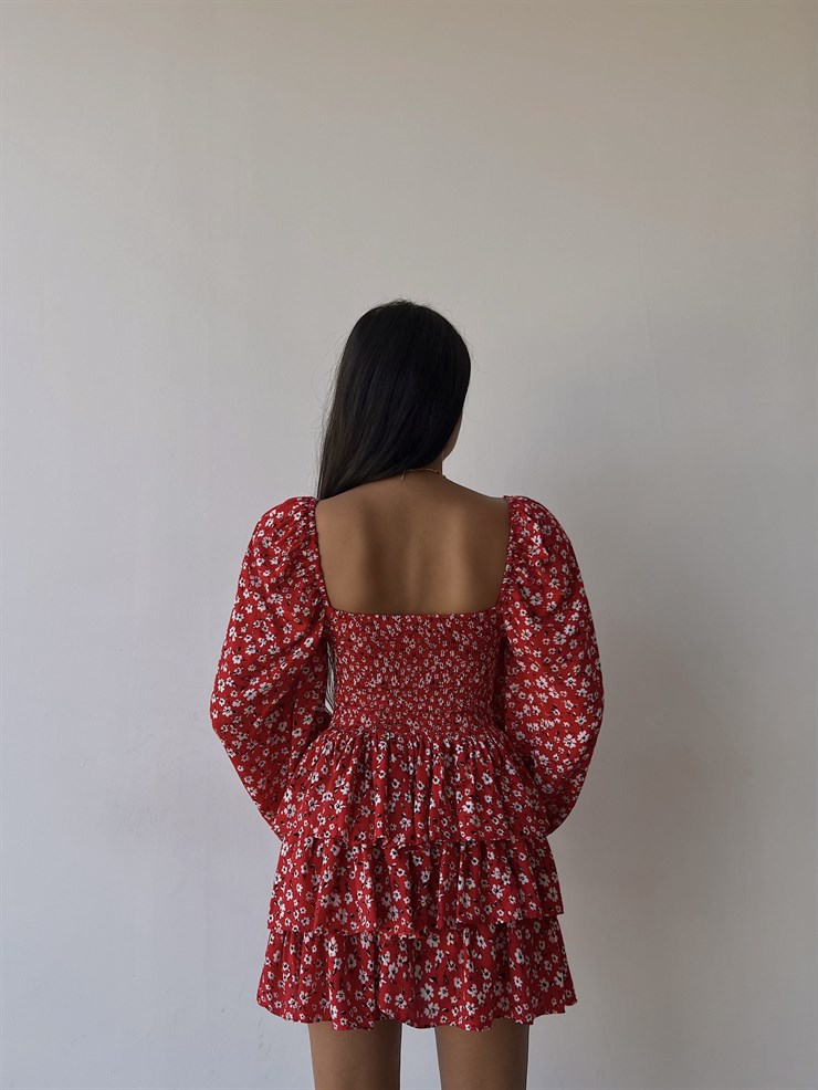 Çiçekli Lastik Omuz Fırfırlı Kare Yaka Livio Kadın Kırmızı Mini Elbise 22Y000500