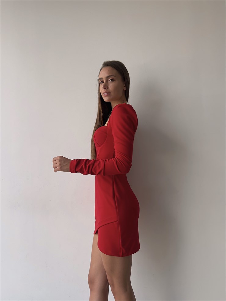 Korse Büzgülü Uzun Kol Göğüs Pedli Eteği Kruvaze Paul Kadın Kırmızı Mini Elbise 23K000037