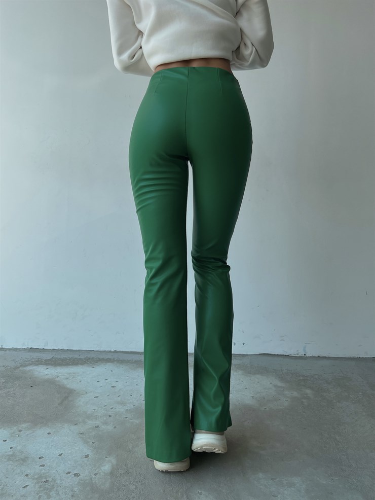 Önden Paçası Yırtmaçlı Connell Kadın Yeşil  Vegan Deri Pantolon 23K000072