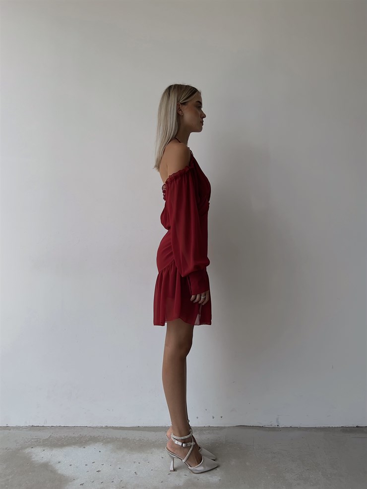 Şifon Omuz Ve Göğüs Dekolteli Volanlı Olimpio Kadın Kırmızı Mini Elbise 22Y000501