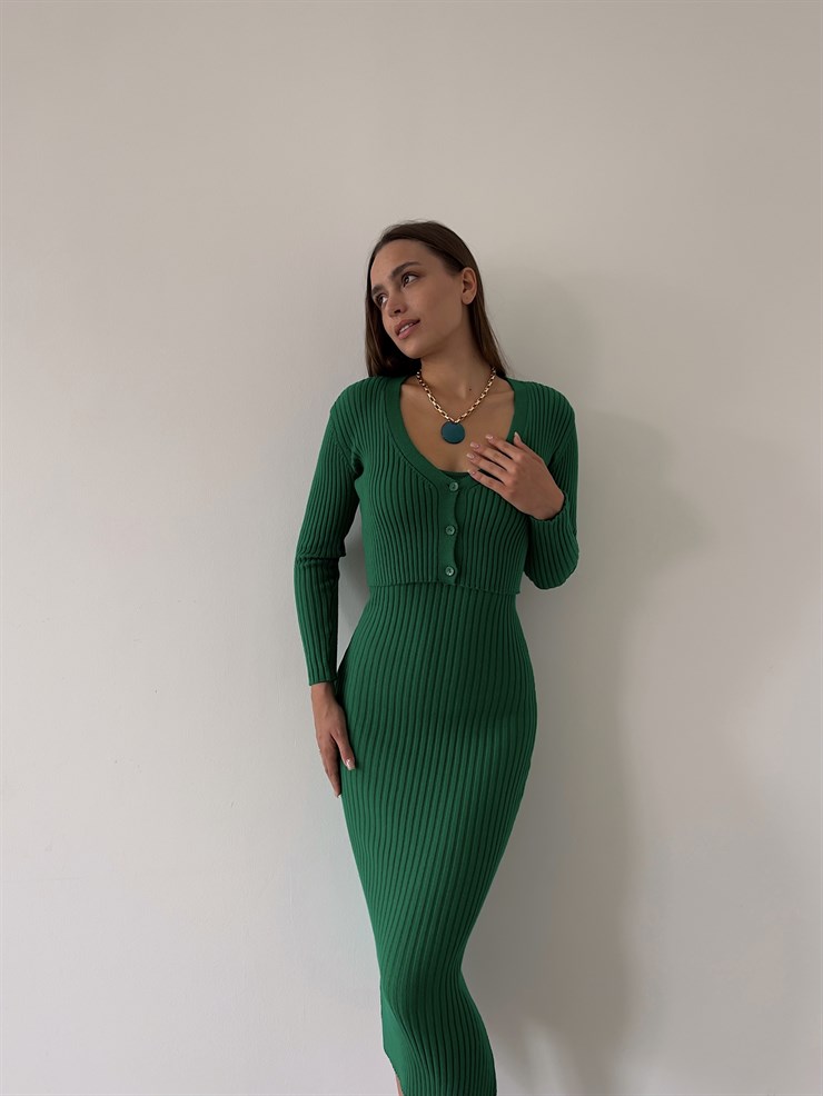 Hırkası Düğme Kapamalı Kalp Yaka Askılı Triko Milena Kadın Yeşil Midi Boy Takım Elbise 23K000157