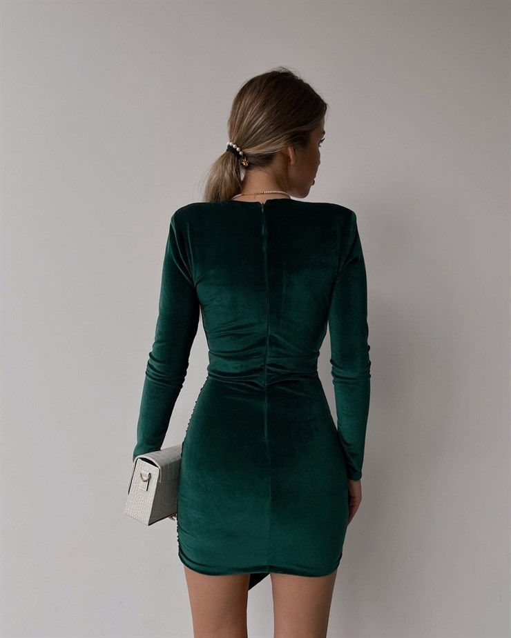 Vatkalı Kruvaze Yaka Kuşaklı Darrell Kadın Yeşil Kadife Elbise 22K000428