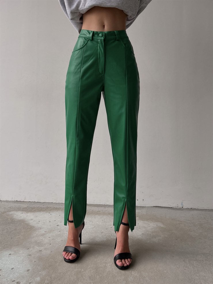 Yüksek Bel Paçası Yırtmaçlı Deri Kadın Yeşil Pantolon 22K000258 