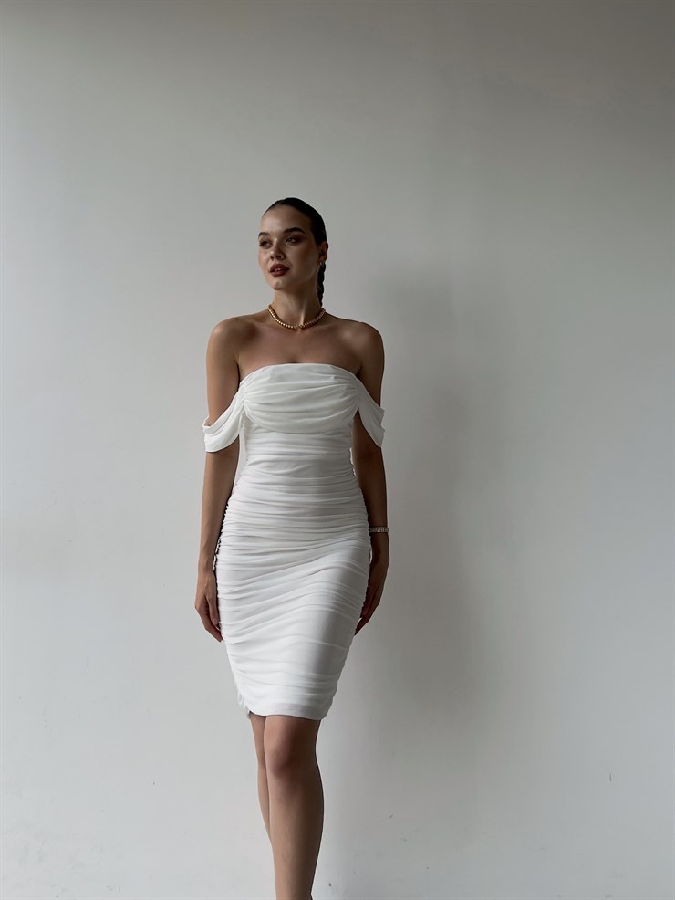 Tül Kumaş Drapeli Arkadan Yırtmaçlı Zella Kadın Beyaz Elbise 22Y000365